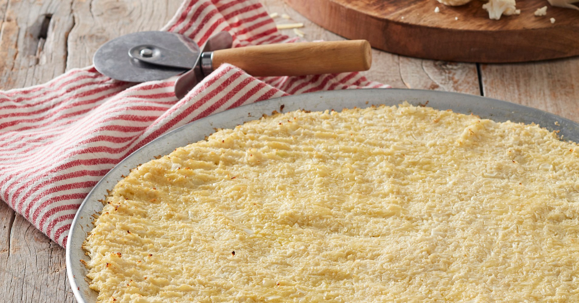 Cauliflower Pizza Recipe | myfoodbook | Keto pizza dough